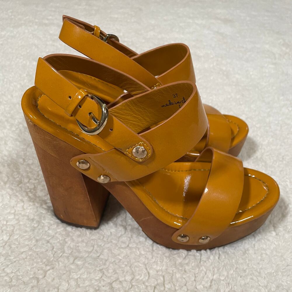 Joie Platform Sandal Heels Tan-Orange Patent Leather Wood Rivets Strappy 37 6.5‎ - Picture 5 of 10